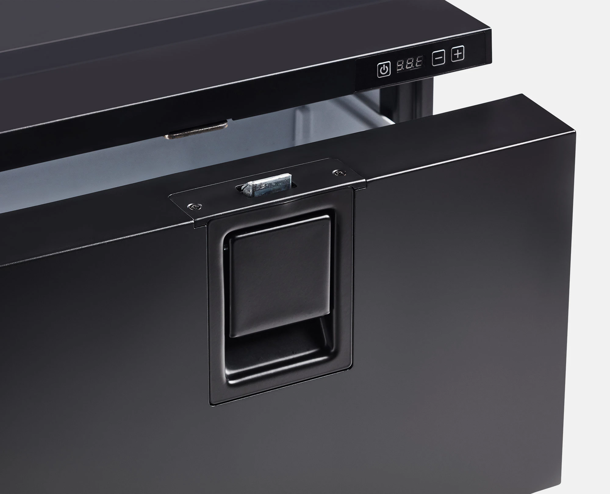 DF40-HD-Open-1
